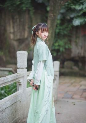 成人动漫免费视频
